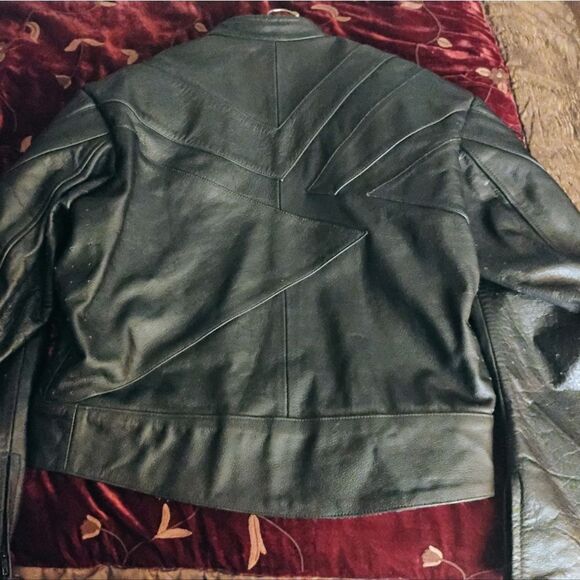 Men's Black Leather Jacket - Picture 4 of 16
